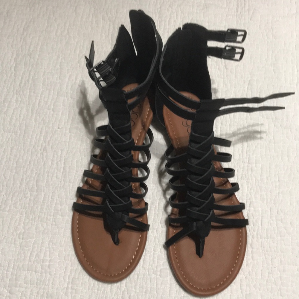 Sandals m